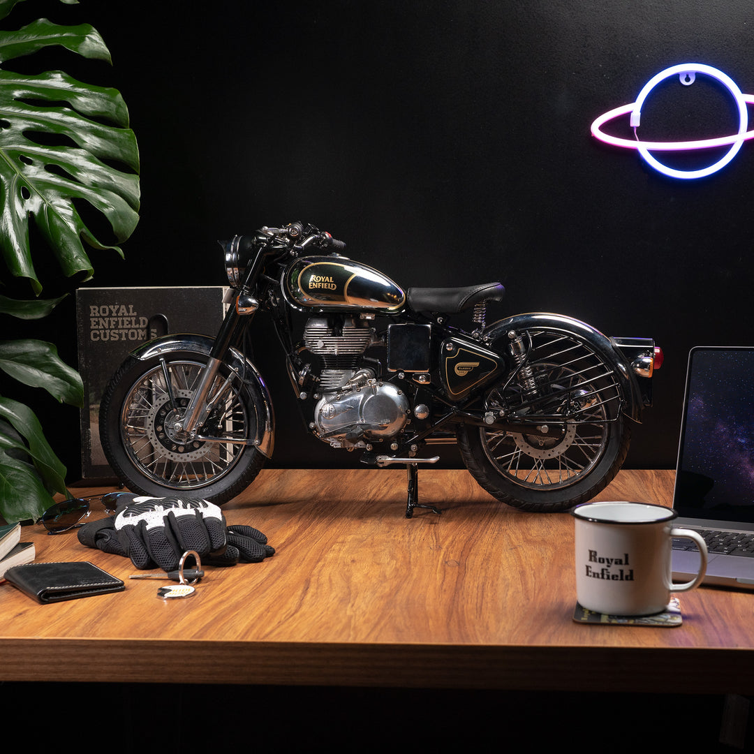 Model: 1:3 Scale Royal Enfield Classic Motorcycle in Chrome Green