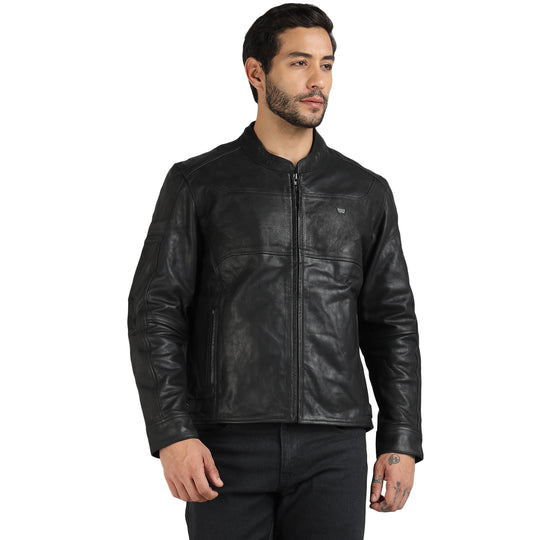 Jacket: Classic Leather Jacket (Black)