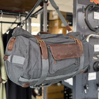 Bag: Classic Duffle Bag (gray)