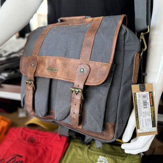 Bag: Classic Messenger Bag (gray)