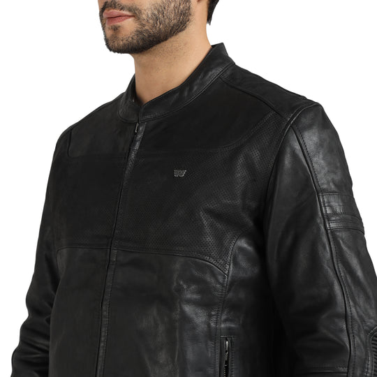 Jacket: Classic Leather Jacket (Black)