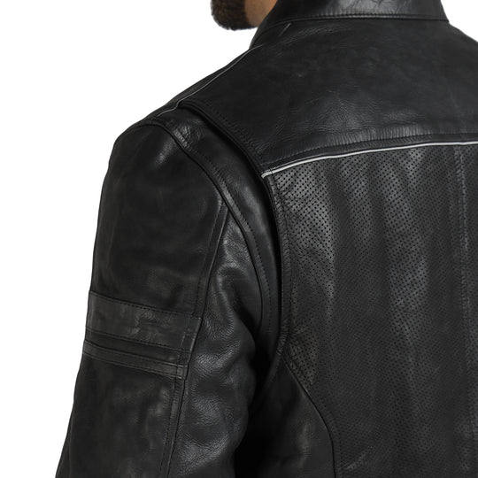 Jacket: Classic Leather Jacket (Black)