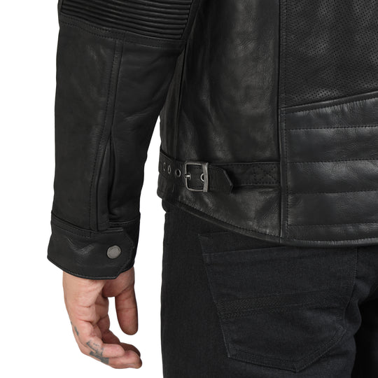 Jacket: Classic Leather Jacket (Black)