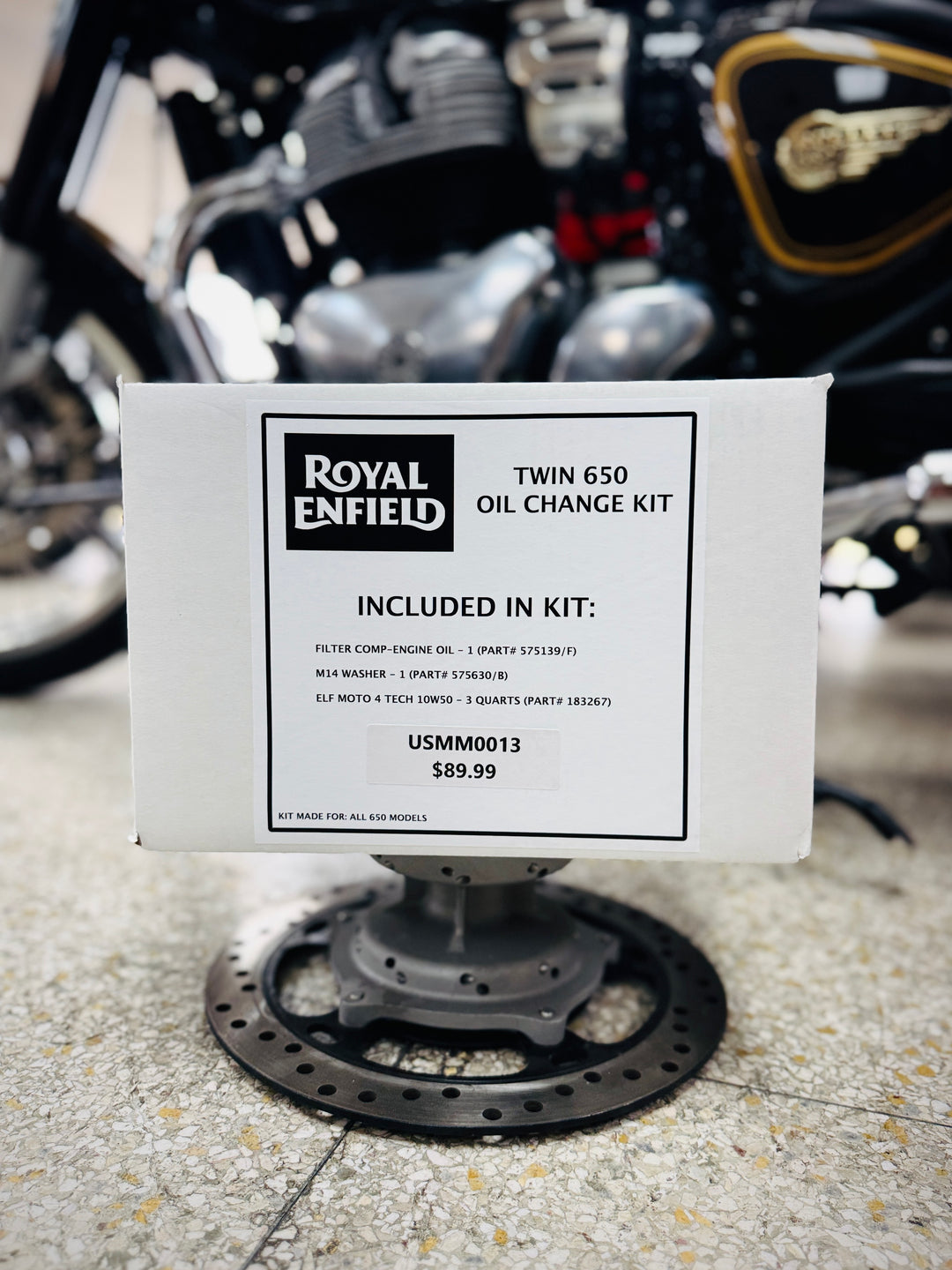 Included within Royal Enfield Twin 650 oil change kit USMM00013
