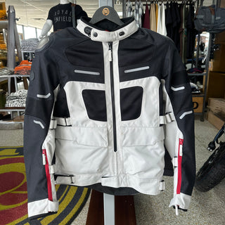 Jacket: CrossRoader Jacket (Light Gray)