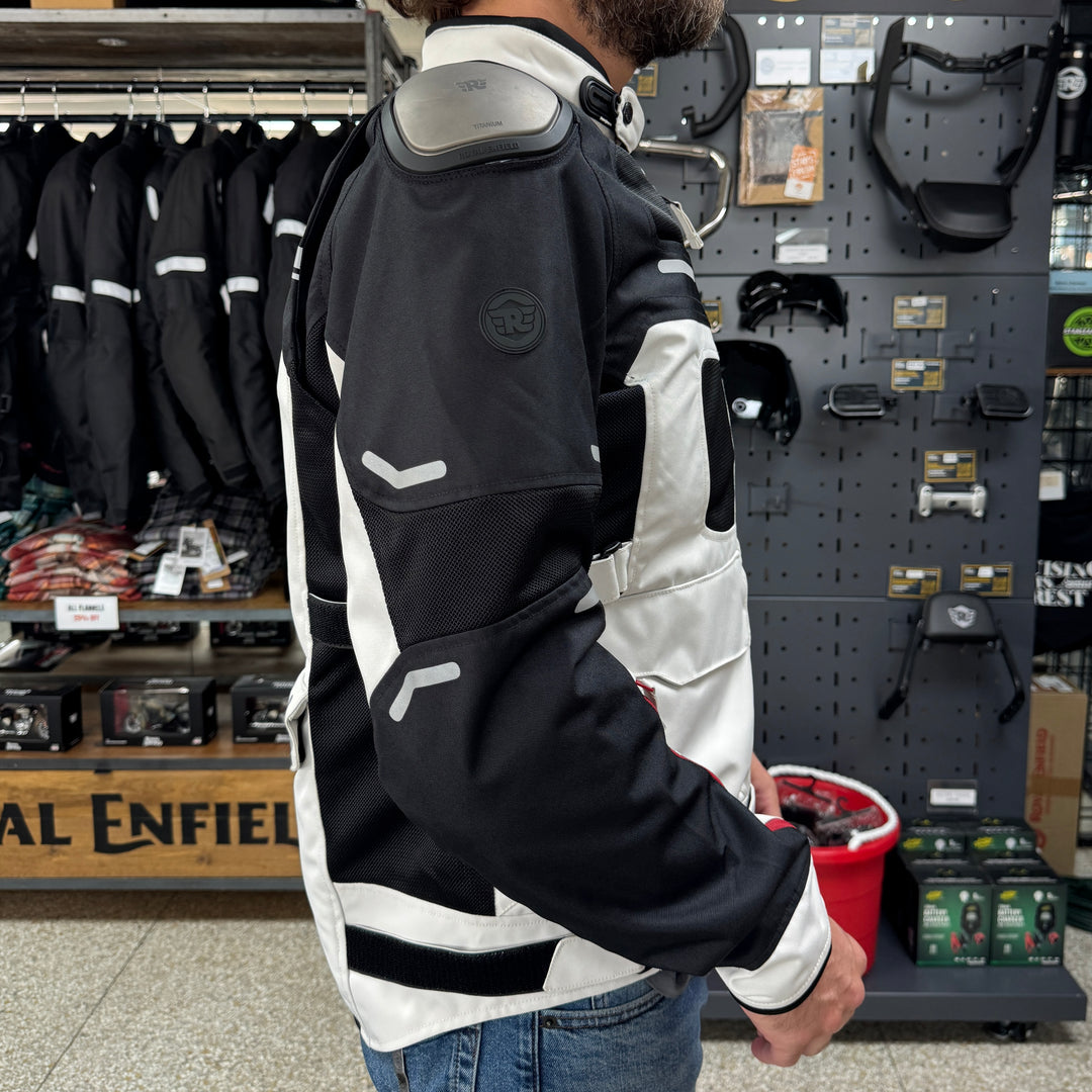 Jacket: CrossRoader Jacket (Light Gray)